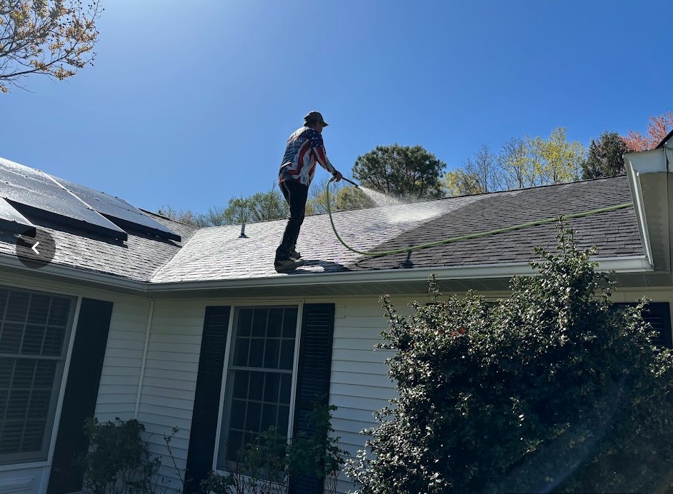 Roof cleaning and your homeowners insurance policy in new jersey